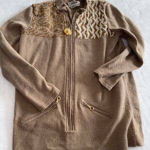 Vintage Brown Knit sweater with Patterned Detail